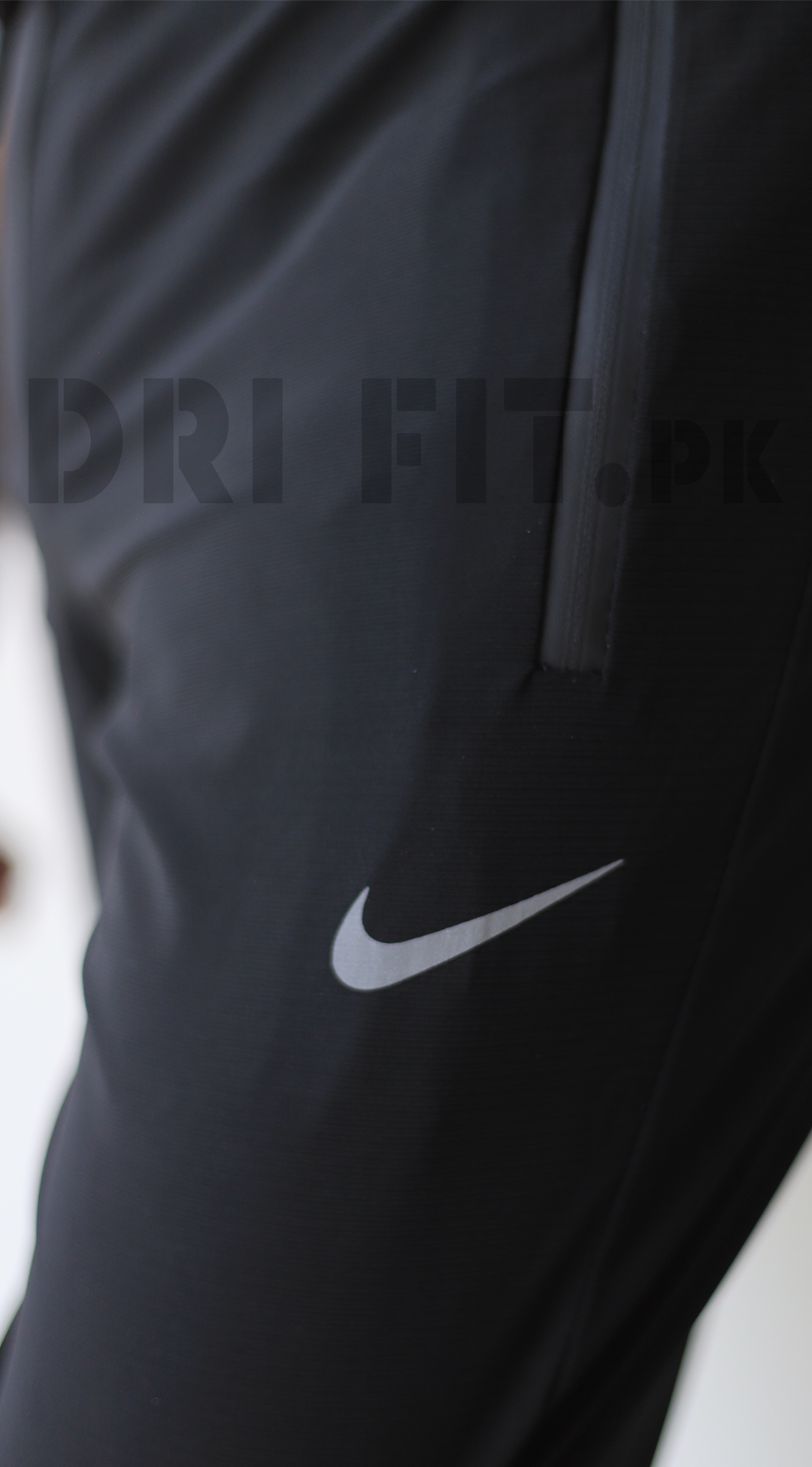 NIKE Straight Fit Fleece Trouser For Men-Black Sports Kit