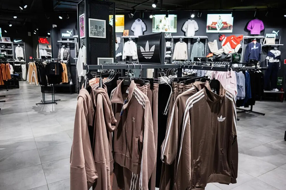 Best Sports Tracksuit for Men Online in Pakistan at Low Prices